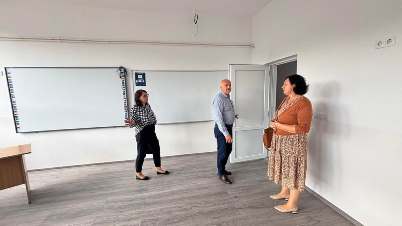Școala Gimnazială din Abrud, pe ultima sută de metri cu lucrările de modernizare. Primarul Radu Tuhuț: „Vrem o școală pregătită pentru viitor