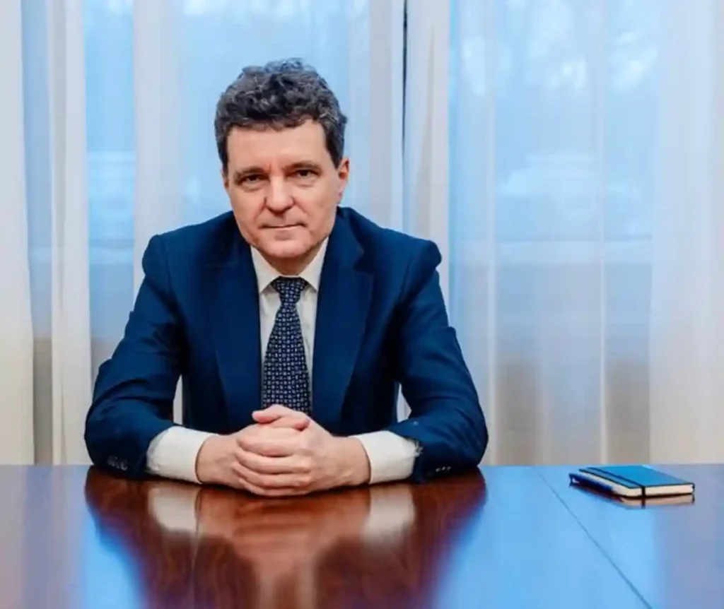 Nicușor Dan îndeamnă partidele să prioritizeze stabilitatea economică după evaluarea Moody’s