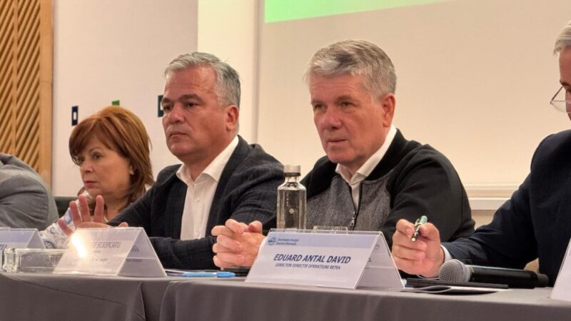 Planuri comune pentru infrastructura energetică: Primarul George Scripcaru și conducerea DEER discută dezvoltarea Brașovului