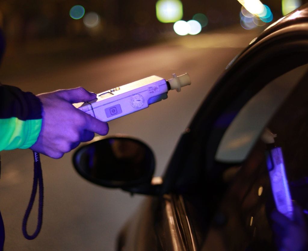 Poliția a identificat peste 200 de șoferi sub influența alcoolului și drogurilor în acțiuni speciale desfășurate în weekend