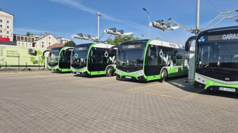 Primăria Alba Iulia intenționează să atribuie direct contractul de transport unui nou operator