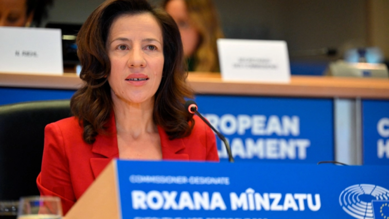 Roxana Mînzatu propune instituirea unei Zile europene dedicate victimelor accidentelor de muncă