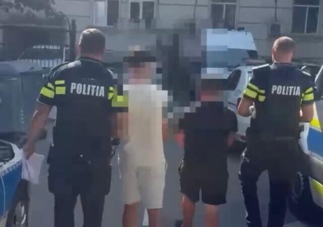 Tineri din Apele Vii reținuți pentru violență
