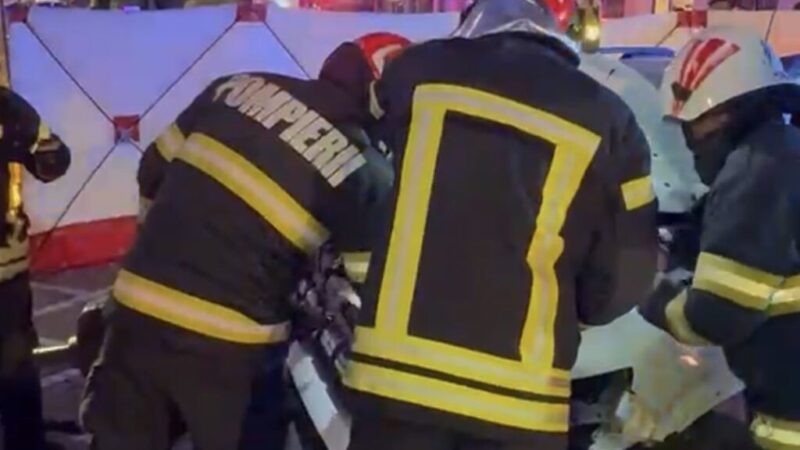 Tragedie pe Strada Mureșenilor: Trei pietoni loviți de o mașină, două persoane decedate