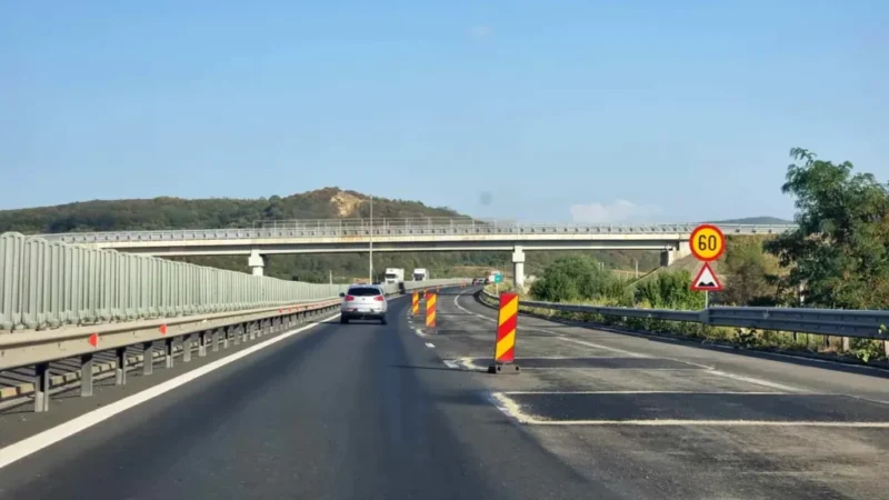 Tronsonul Chiribiș–Biharia al Autostrăzii Transilvania ar putea fi inaugurat în decembrie 2026, anticipat cu un an. Progresul lucrărilor depășește 60%, iar asfaltarea se desfășoară rapid