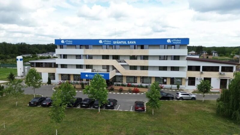 VIDEO Recuperare rapidă după operația de revizie a șoldului: pacienta merge după doar nouă zile