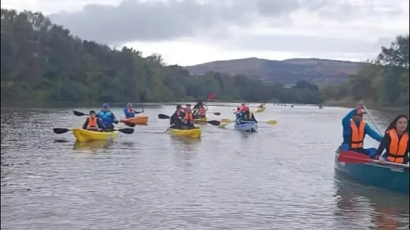 Caravana de vâslit pe Mureș se întoarce în 2026 pe traseul Sântimbru-Drâmbar-Alba Iulia: Detalii despre evenimentul nautic și înscriere