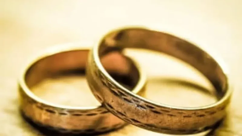 Cuplurile din Alba Iulia care sărbătoresc 50 de ani de căsătorie în 2026 vor fi premiate: Detalii despre înscriere