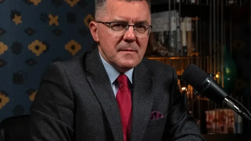 Dan Dungaciu comentează anunțul lui Nicușor Dan despre premier: „Poate vine Moș Crăciun”