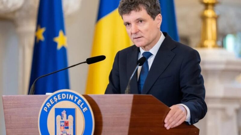 Nicușor Dan, dezbateri privind viitorul Guvern la nunta lui Nazare. Cine va ‘năși’ executivul
