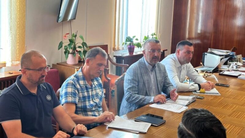 Prefectul de Alba solicită operatorilor de telefonie să îmbunătățească semnalul și infrastructura de telecomunicații