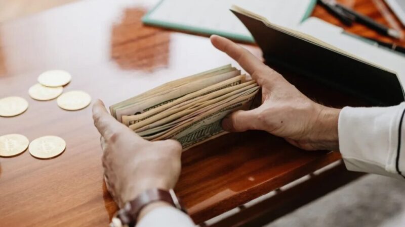 Primul Guvern al României: Responsabilitate și Judecată