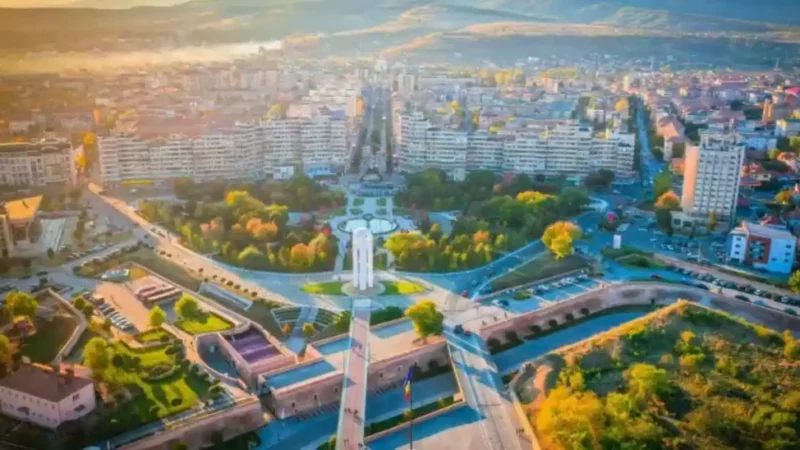 Restricții mai dure pentru românii care închiriază locuințe turiștilor. Posibile limitări de la autoritățile locale