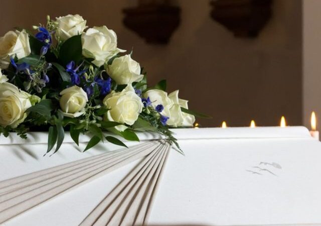 Servicii Funerare Non-Stop în Brașov: Proceduri și Costuri