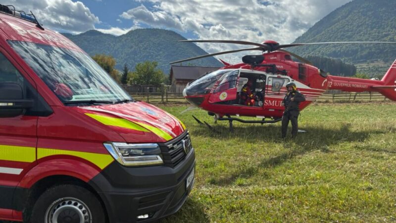 Turistă Salvată cu Elicopterul în Piatra Craiului