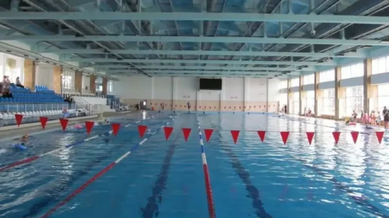 Bazinul Olimpic din Alba Iulia se închide temporar