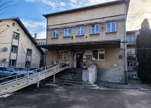 Incendiu la Spitalul Mârzescu: O victimă decedată
